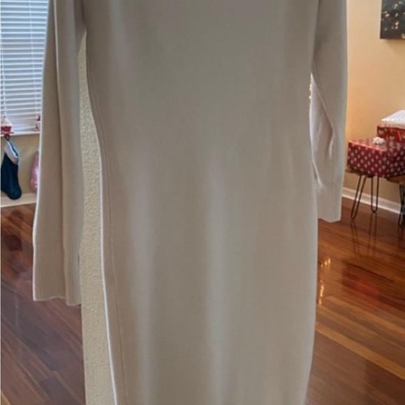 Bebe. Off white sweater dress. Excellent used condition.  Size Medium - Picture 2 of 6